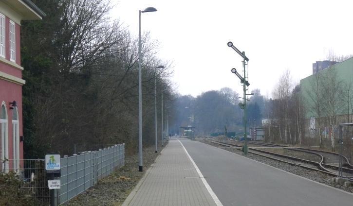 Beispiele für umgesetzte Radschnellwege: Wuppertal Thiemann-Linden Die Nordbahntrasse nicht als