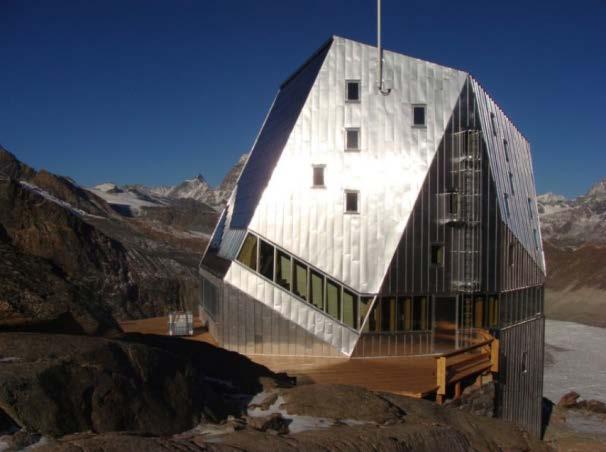 3. Touristische Beispiele Monte Rosa Hütte - Über 90% autarke Energieversorgung - Photovoltaikanlage, thermische Solarkollektoren Sammlung und Speicherung Schmelzwasser