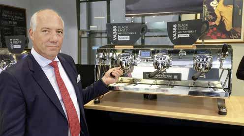 Der italienische Espressomaschinen- Hersteller Nuova Simonelli ist mit seiner Marke Victoria Arduino offizieller Sponsor und Ausrüster der Barista-Weltmeisterschaften 2015 bis 2017.