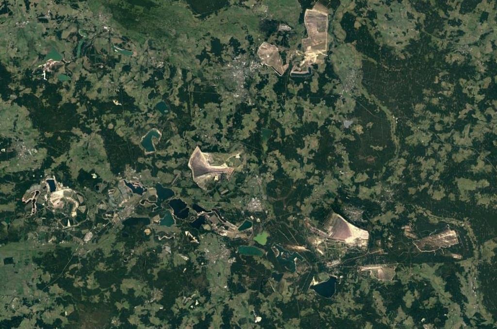 Brown Coal Mining Districts in Saxony: Niederlausitz Open pit mine Jänschwalde Open pit