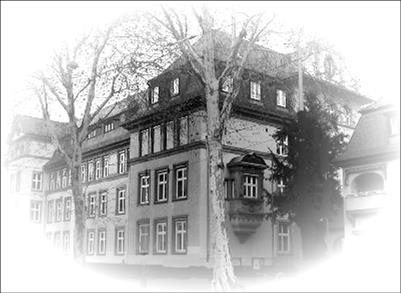 HANS-BÖCKLER-SCHULE Berufsschule und Berufsfachschule Hans-Böckler-Schule, Rohrbachstraße 38, 60389 Frankfurt am Main E-Mail maria.
