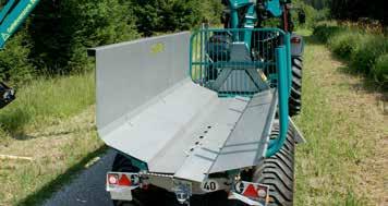 Die Pfanzelt Transportsysteme ermöglichen so den einfachen Transport von Ast- oder Strauchmaterial im Wald sowie auf der Straße.