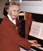 3273. Frau Helga Freund, geb. Schuke (1925 2013) war der Musik an St. Katharinen in vielfältiger Weise verbunden: als Orgelvertreterin, als Sängerin in der Kantorei St.
