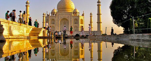 Indien: Goldene Pracht von Rajasthan Rundreise mit Besuch vom Taj Mahal zum Sonnenaufgang Taj Mahal im Sonnenlicht, : India Tourism Frankfurt Wie verzaubert werden Sie sein vom märchenhaften