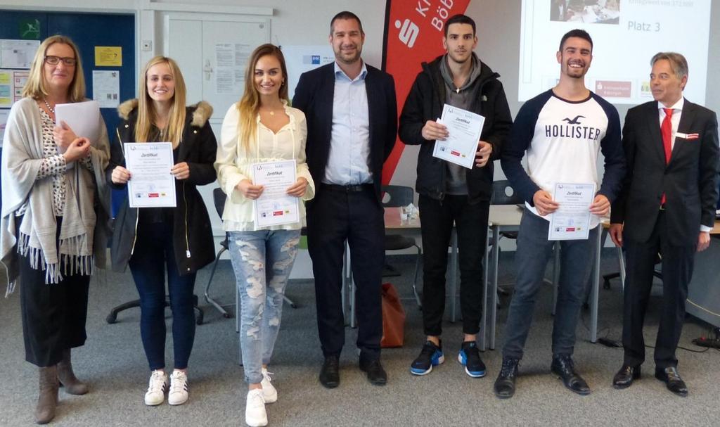 Platz 3: Kaufmännische Schule Böblingen (Industriekaufleute 1. Jahr) Online-Team Dilara Maja Mertens (2.