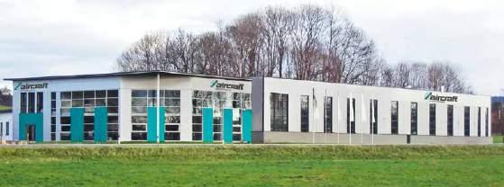 Fertigungs- und Verwaltungsgebäude in Hohenzell / Österreich Im Jahr 1992 wurde die Firma AIRCRAFT Kompressorenbau GmbH gegründet.