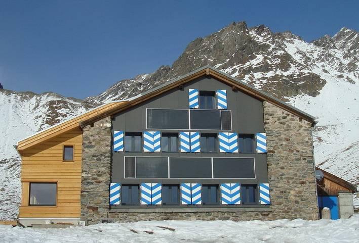 Lüften mit Energiegewinn Tuoi Hütte - Schweizer Alpin Club