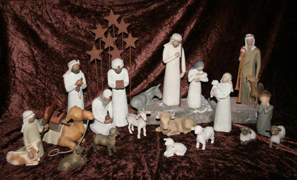 Grundset: Maria und Josef, weißer Hirte, Esel und 2 weiße Schafe 119,90 Betrachte mit Ehrfurcht das Wunder der Weihnachtsgeschichte Heilige 3 Könige 94,90 Sie folgten dem Stern und fanden das Licht