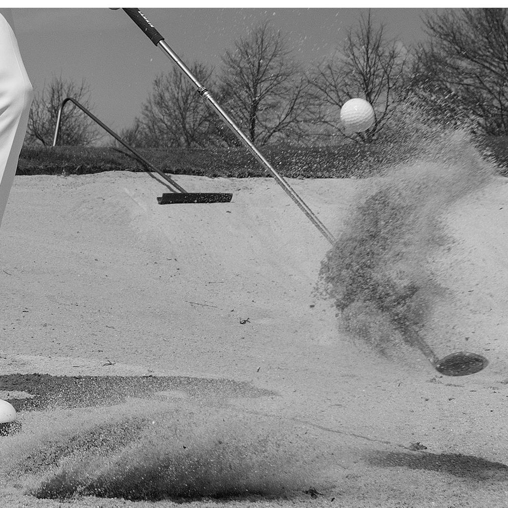 Pitching Die meisten Golfschläge werden aus kurzer Entfernung gespielt.