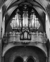 Eva und Marco Brandazza: Die Orgelbauer Bossart aus Baar ORGELBAU 105 (Chororgel 1714 und Grosse Orgel 1716 1720, diese letzte erhalten) nennen.