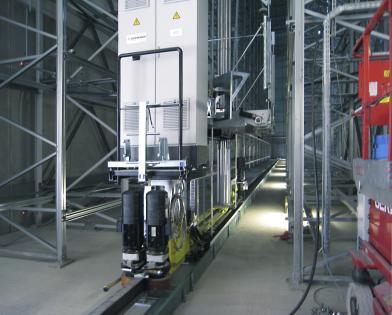 Materialflussautomatisierung mit Anbindung an Produktion, Lackierung und Montage mit
