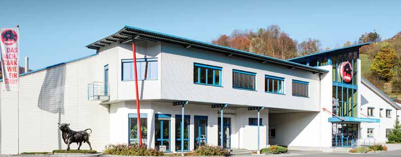 PREFA ERFOLGSGESCHICHTE» PREFA ist europaweit seit 70 Jahren mit der Entwicklung, Produktion und Vermarktung von Dach- und Fassadensystemen aus Aluminium erfolgreich.