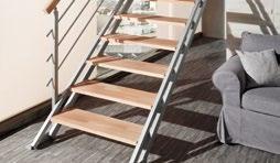 300 cm Niedrigere Höhen können bauseits angepasst werden Treppenstufen aus 40 mm massiver Buche bereits fertig