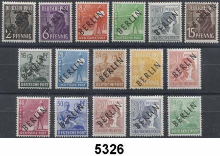 Todestag von Friedrich Engels Mi. - Block 13 gestempelt (Mi. 180,-); dazu Blockausgabe: Briefmarkenausstellung Mi.-Block 12A (leichter Tintenfleck) mit Sonderstempel (Mi. 200,-).