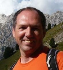 Günther Gramm Günther Gramm, geborener Südtiroler und geprüfter Bergwanderführer, begleitet seit über 10 Jahren Naturliebhaber zu den schönsten Plätzen, bevorzugt auf den italiennahen