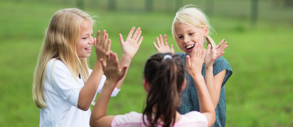 Seite 7 Elterninformation zur Förderung von Vorschulkindern Kinderlieder mit Reimen singen, z.b. Hoppe, hoppe Reiter Liebe Sonne, komm bald wieder Hänschen klein Summ, summ, summ Spiel: Was meine ich?