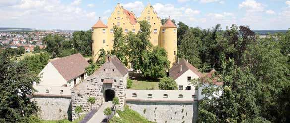 Oktober 2017, endlich nach Erbach bei Ulm, um uns das frisch renovierte Schloss vom Schlossherrn Freiherr von Ulm und Erbach Senior persönlich rundherum zeigen zu lassen.