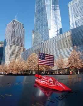 Lower Manhattan 23 Neubebauung. Im September 2011, zum 10. Jahrestag der Anschläge, wurde das National September 11 Memorial eingeweiht, im Mai 2014 folgte das Museum.