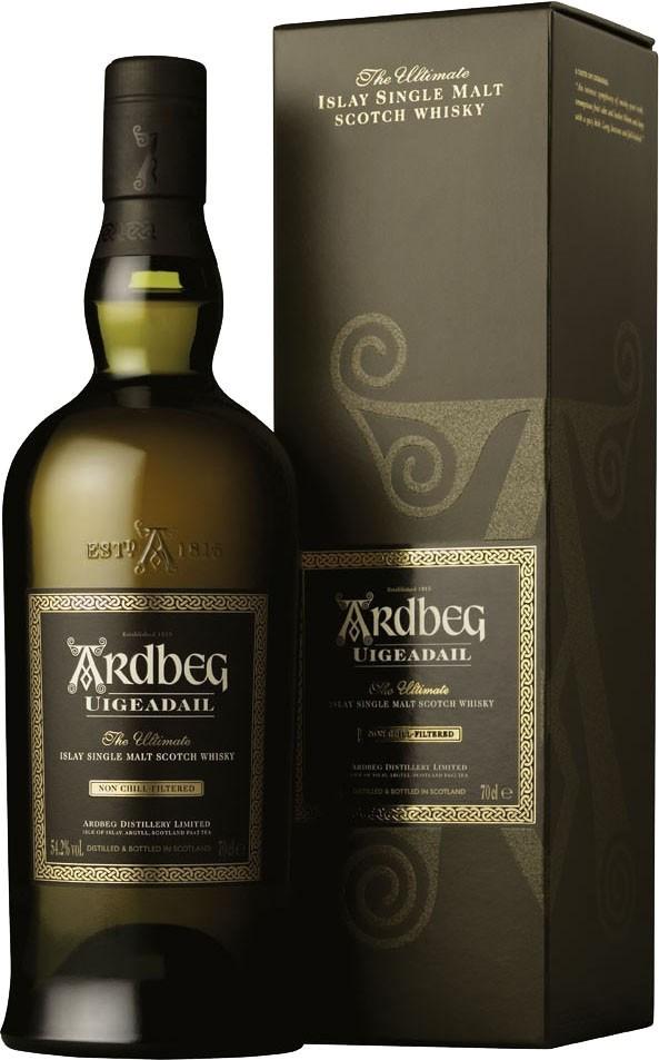 Aroma: Ardbeg Uigeadail Geschmack: Abgang: Rauchig, Sherry, Espresso, Vanille und Karamell. Süßliches Malz und Rauch. Lang, rauchig und aromatisch.