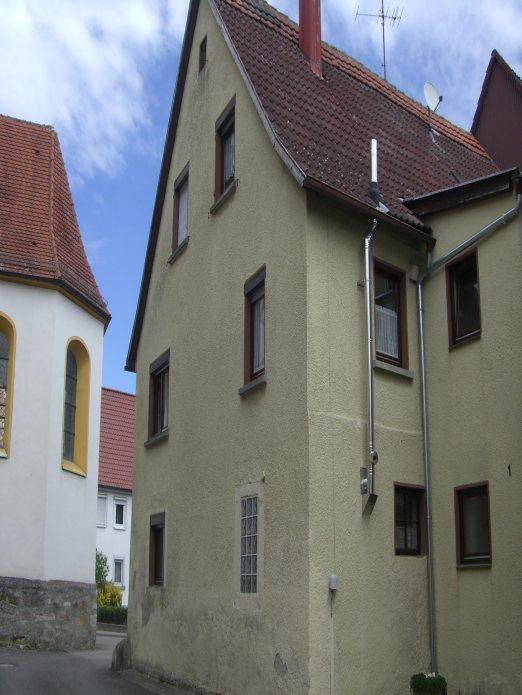 Grabenstraße 1 Erhaltenswertes historisches Gebäude Wohnhaus mit Scheune Zur
