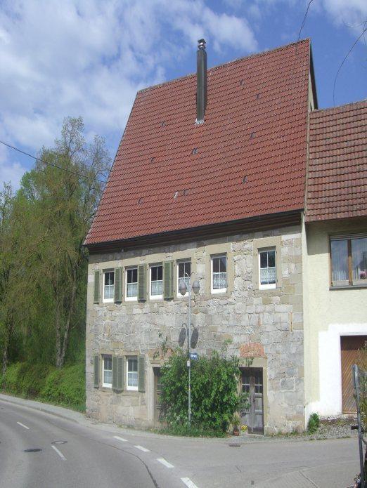 Mühlstraße 15 Kulturdenkmal gemäß 2 DSchG Mahlmühle (Obere oder Dorfmühle)