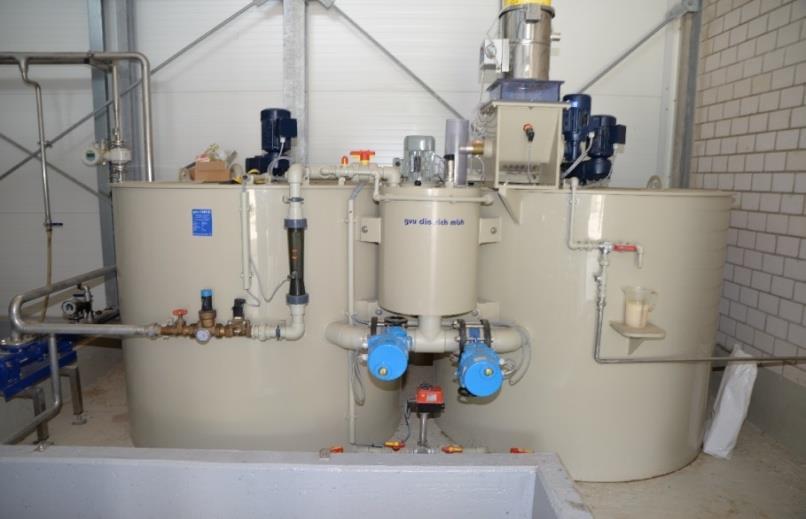 Polymeranlage für die Entwässerung Lage in der neuen Filterhalle Zus.