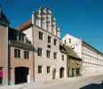 1502 gründete Friedrich der Weise die Universität und förderte den Ausbau der Kursächsischen Residenz.