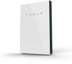 LG Chem RESU 3,3 20 kwh Tesla Powerwall 2 13 kwh 1600 W 1400 W 1200 W 1000 W