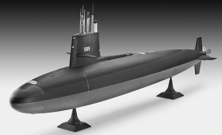die Bestellung für ein nuklear angetriebenes U-Boot nach einem radikal neuen Entwurf in hydrodynamisch optimierter Tropfenform.
