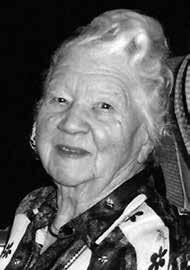 L E B E N 13 Elisabeth Knies 20. Mai 2014 102 Jahre alt ist Elisabeth Knies geworden. Am 27. Mai ist sie auf dem Stadtfriedhof neben ihrem Mann, Pfarrer Paul Knies, beerdigt worden.