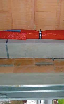 2 Anschluss Innenputz an Bodenplatte / Betondecke: Lückenlos und fachgerecht ausgeführt? Die eigentliche Luftdichtheitsschicht muss hinter einer Vormauerung angebracht werden!