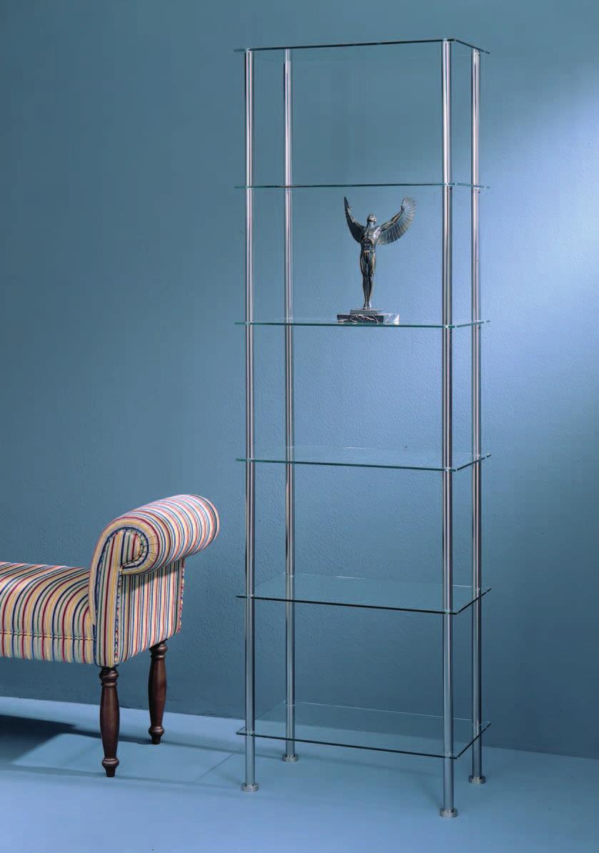 z.b. Regal Profil: 25 mm, Edelstahl. Fachböden: klares Glas. e.g. Shelf unit Profile: 25 mm, stainless steel.