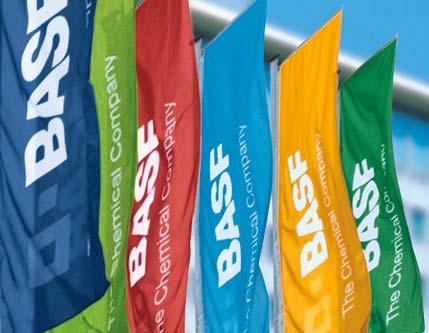 BASF The Chemical Company Weltweit führendes Chemieunternehmen - Umsatz 2008: 62 Mrd. Euro - EBIT 2008: 6,4 Mrd.