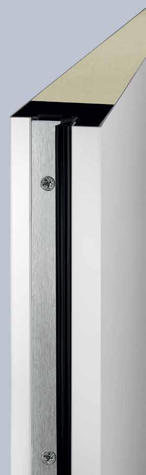 ThermoPro TPS Türblatt Alle ThermoPro Türen sind mit einem innen und außen vollflächigen, 46 mm dicken Stahl-Türblatt mit innenliegendem Flügelprofil und Dickfalz- Ausführung ausgestattet.