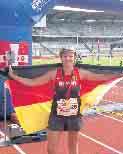 Sie selbst ist dabei für das Team des Deutschen Leichtathletik-Verbandes an den Start gegangen - ausgestattet mit Sportler ab 35 Jahren gehen bei den Europameisterschaften für Senioren an den Start.