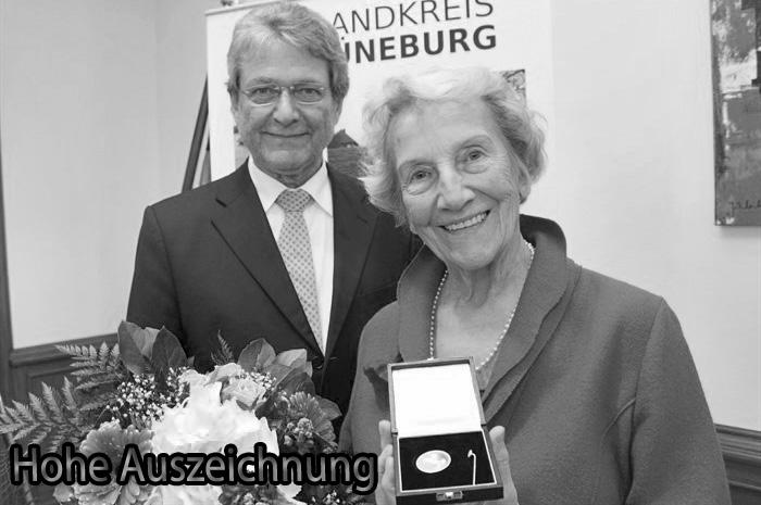 Sie hatte nach dem Tod ihres Mannes Helmut, des ehemaligen Bürgermeisters von Scharnebeck, die Idee, mit der Helmut-Bockelmann-Hilfsinitiative einen gemeinnützigen Verein zur Unterstützung von