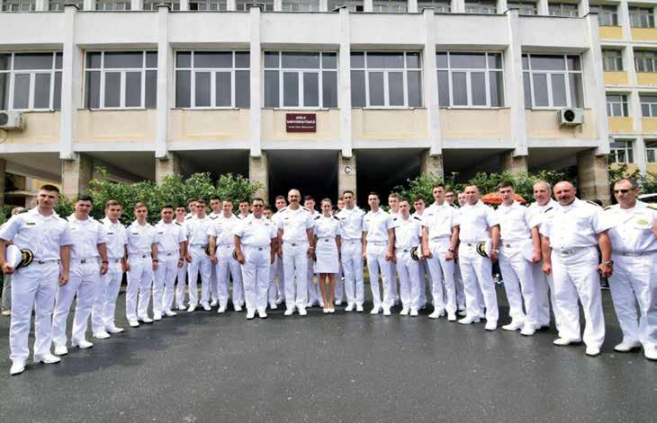 Programul echipajului HS Rodos a cuprins vizite la Comandamentul Flotei şi autorităţile locale constănţene, precum şi la Şcoala Militară de Maiştri Militari a Forţelor Navale Amiral Ion Murgescu, la