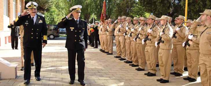 În marja acestei activităţi, cei doi oficiali au efectuat o vizită la Academia Navală Mircea cel Bătrân.