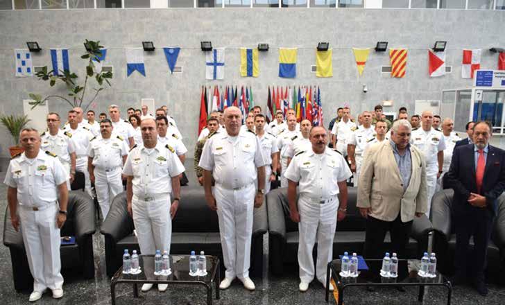 EURASIAN PARTNERSHIP MCM DIVE 2017 HMS Daring a vizitat Constanţa Comandorul Ion-Cristian Lişman, comandantul Centrului de Scafandri la festivitatea de deschidere a exerciţiului EPD 2017.