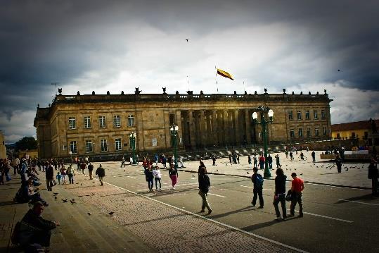 Sie erkunden das Viertel La Candelaria, Bogotas gut erhaltene Altstadt und besuchen das Goldmuseum, das Botero Museum, die Plaza Bolivar und einige atemberaubende Kirchen wie die San Francisco, San