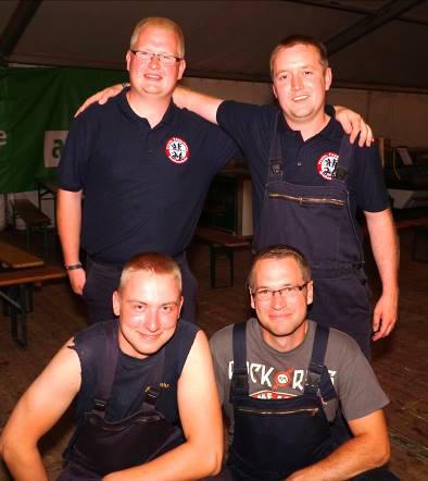 Who s the Toughest Firefighter Alive im Zeltlager 2017? Es waren schon spannende Aufgaben, die das Jugendparlament für den Wettkampf Toughest Firefighter Alive umgesetzt hatte.