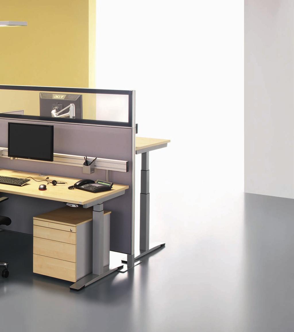 kreativ kompakt und konzeptionell und individuell creative compact and conceptual and individual // Individual and variable workplace modules provide dynamics and privacy.