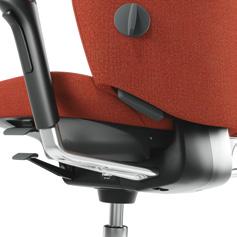 Capella 19 SITZHÖHE Sie können die Sitzhöhe des Stuhls problemlos an Ihre Körpergröße und Ihre Bedürfnisse anpassen. Dadurch gewährleisten Sie die bestmögliche Unterstützung für Ihren Körper.