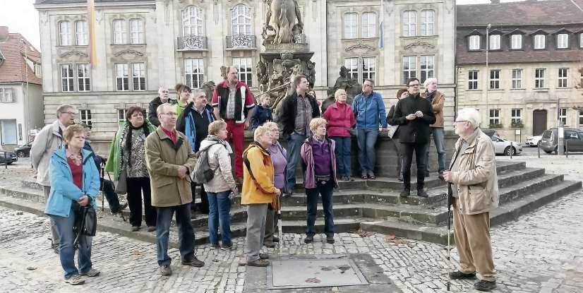 40 / 20.11.2015 Weidenberg Fichtelgebirgsverein Ganz neue Seiten von Bayreuth bekamen die Teilnehmer der Abschlusswanderung gezeigt Wie immer war das Ziel der letzten Wanderung des Jahres geheim.