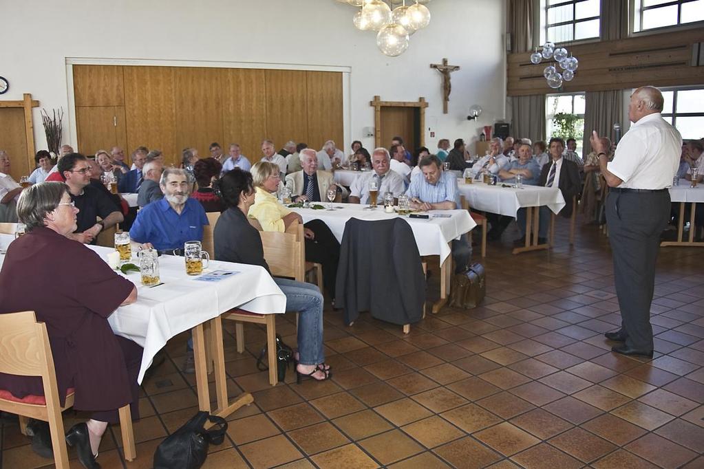 Viel zu schnell verging die Zeit und pünktlich um 14.00 Uhr begannen wir mit dem Abbau der Werbeausstellung.