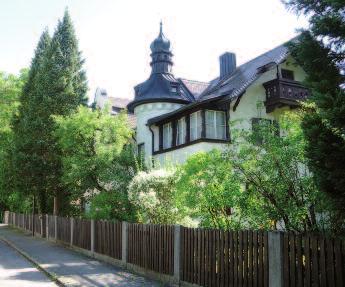 n Wohnung 4, Obergeschoss Großzügige 4-Zimmer-Wohnung mit ca. 17 m² Südbalkon, großer Wohn-/Essbereich mit offener Küche auf ca.