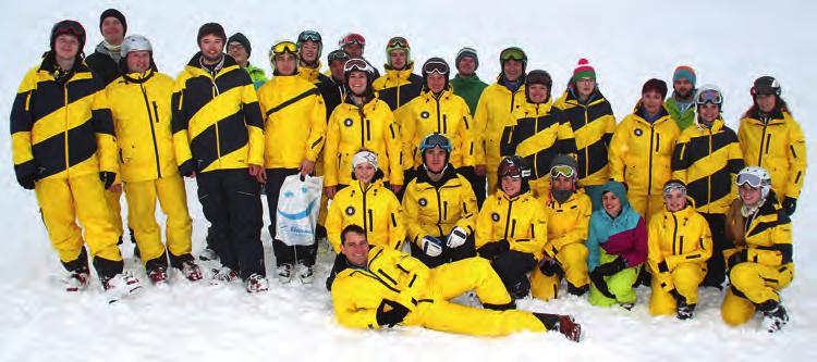 DAS JAHR IM SKI- UND SNOWBOARD-LEHRTEAM Das Ski- und Snowboard-Lehrteam startete auch 2015 wie immer motiviert in die neue Saison.