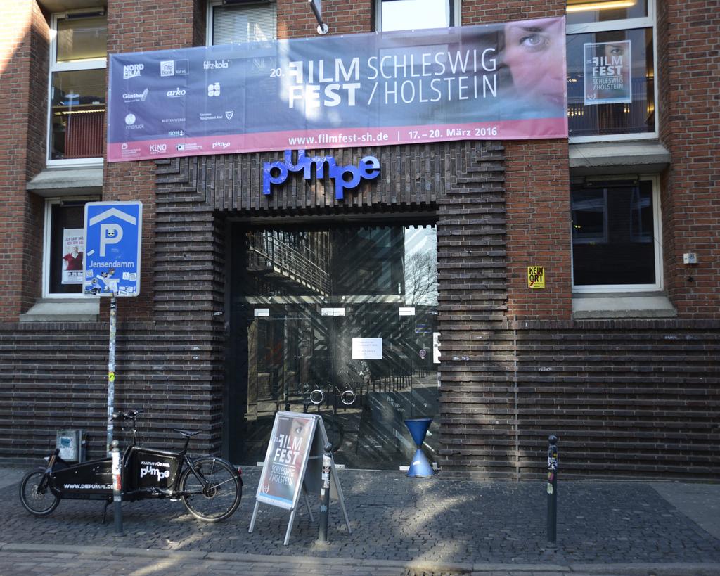 DAS FILMFEST Mittwoch, 22. - Samstag, 25. März 2017 Das 21. Filmfest findet in der PUMPE in Kiel statt.