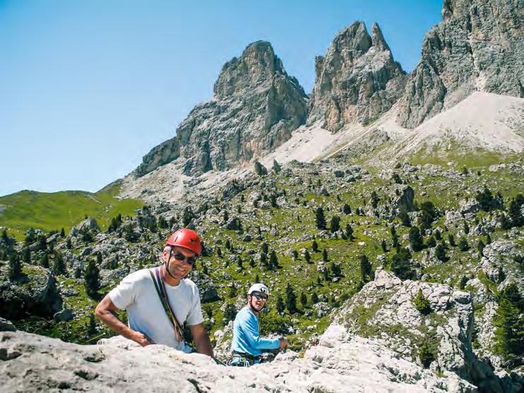 Foto: Wolfram Hetzenauer Trainings Klettern Alpin Kursziel: Verbesserung der Kenntnisse und Fähigkeiten, die eine selbstständige Durchführung anspruchsvollerer alpiner Klettertouren ermöglichen.