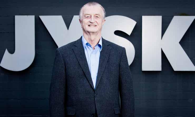Vor über 30 Jahren eröffnete Firmengründer Lars Larsen sein erstes JYSK- Geschäft in Dänemark. Seitdem ist viel passiert und unser Unternehmen ist zu einer echten Größe im Möbelhandel geworden.